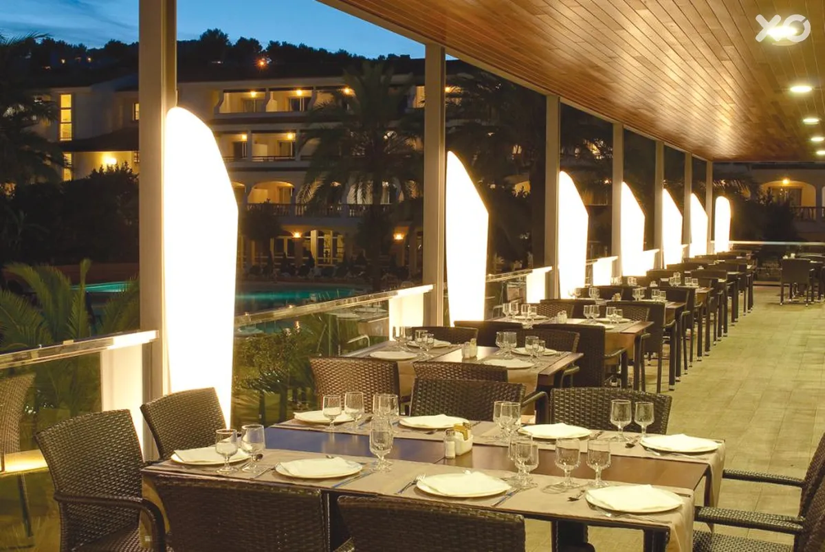 Beach Club Font De Sa Cala