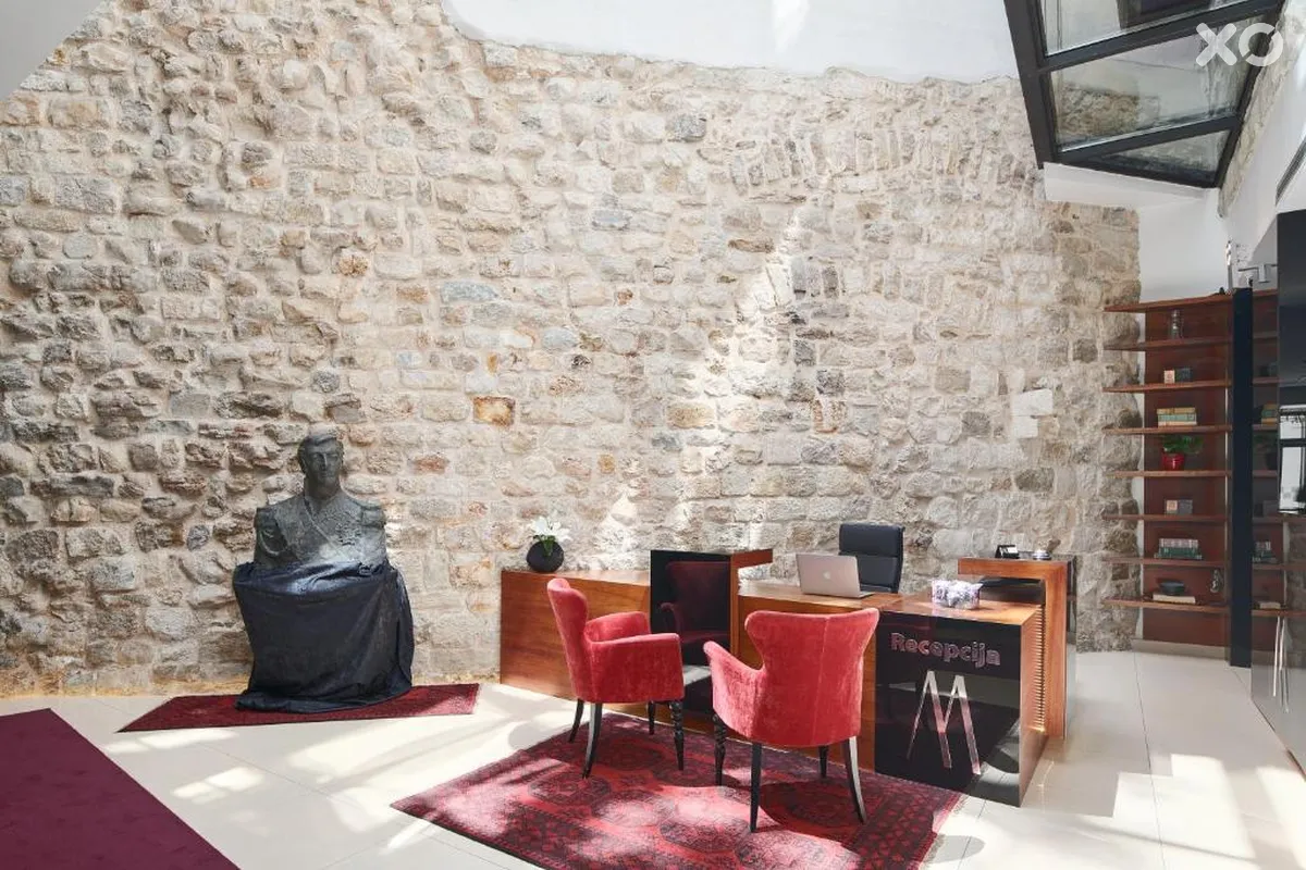 Marmont Heritage Hotel
