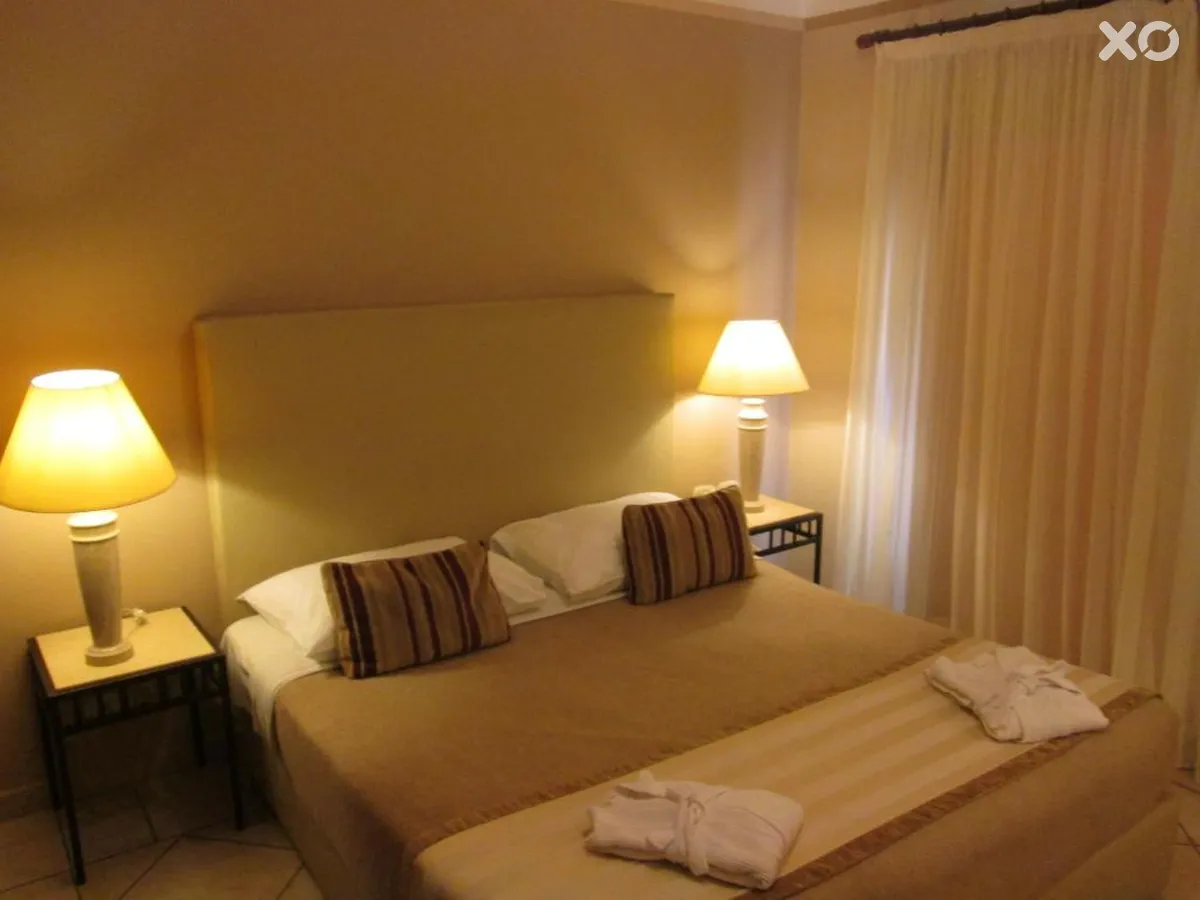 Solymar Ivory Suites