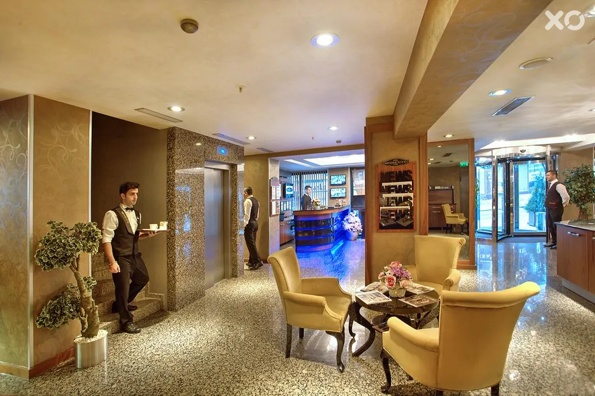 Momento Hotel