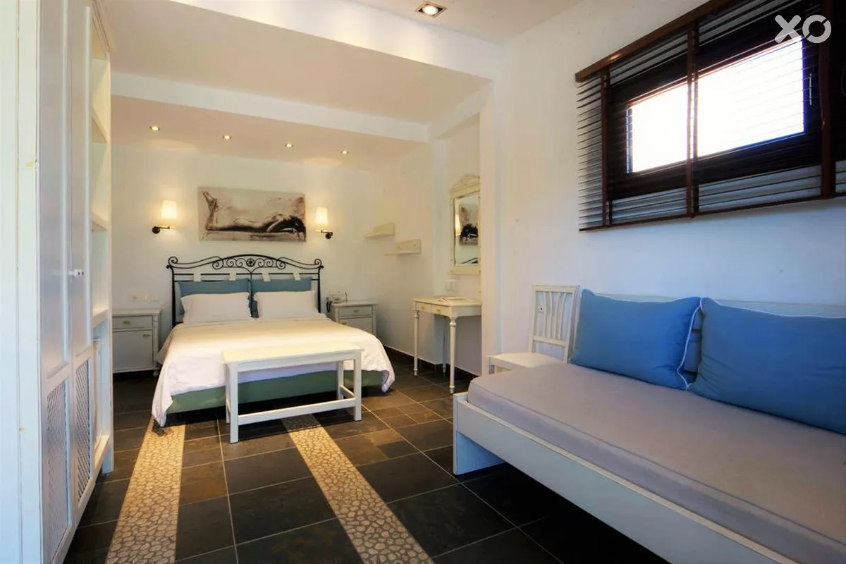 Antigoni Beach Resort Hotel & Suites