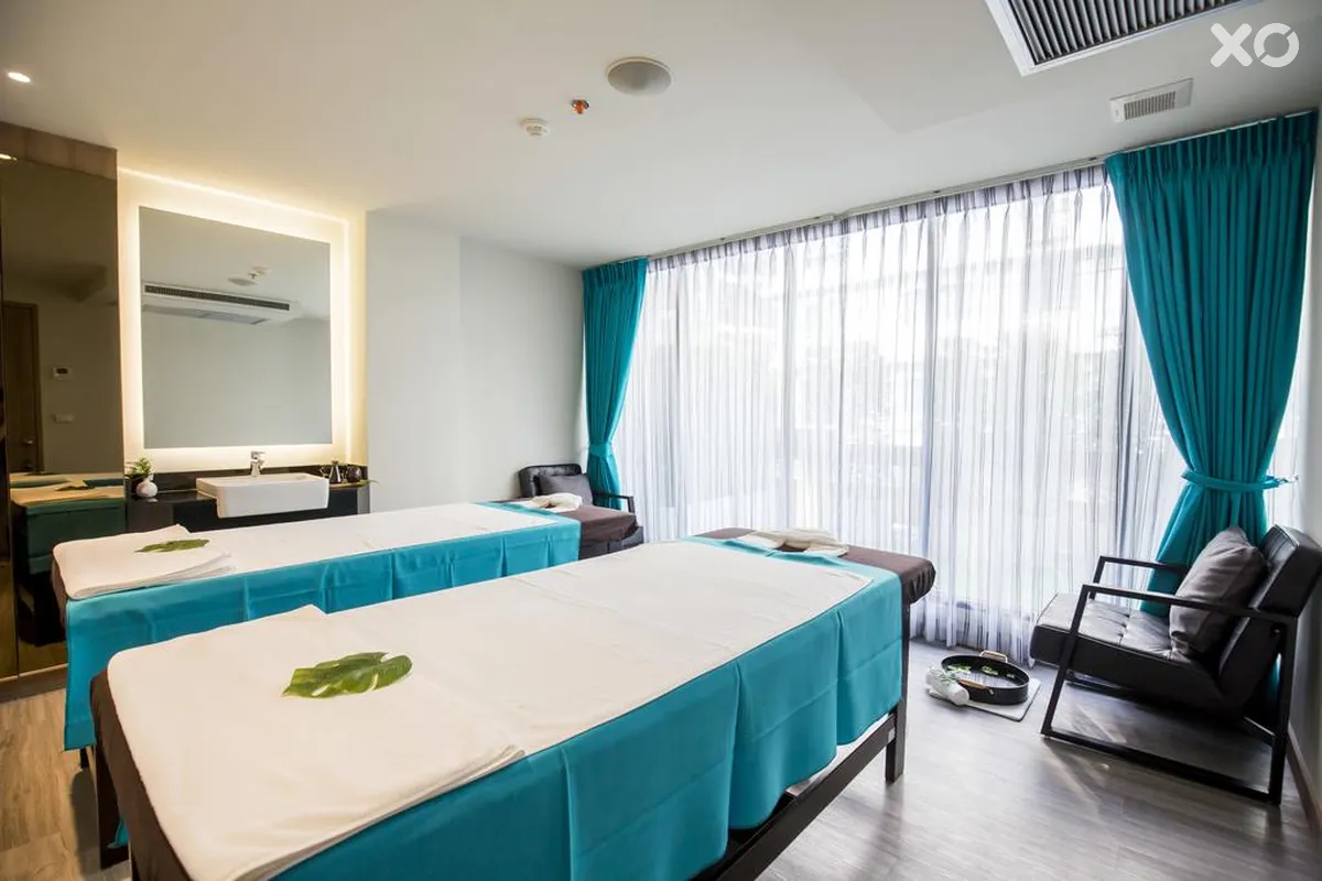 Cross Vibe Bangkok Sukhumvit