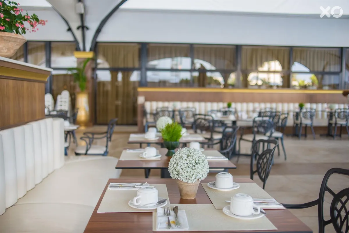 Adams Beach Hotel