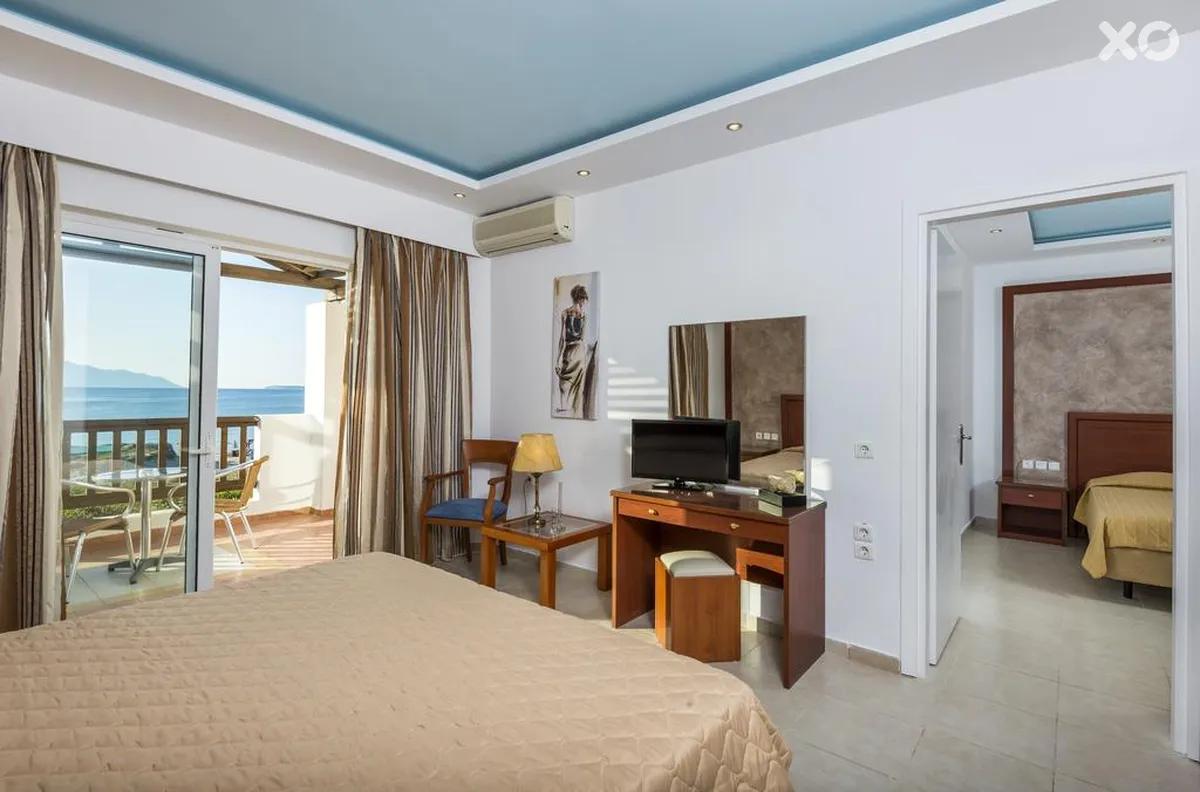 Gaia Royal Hotel