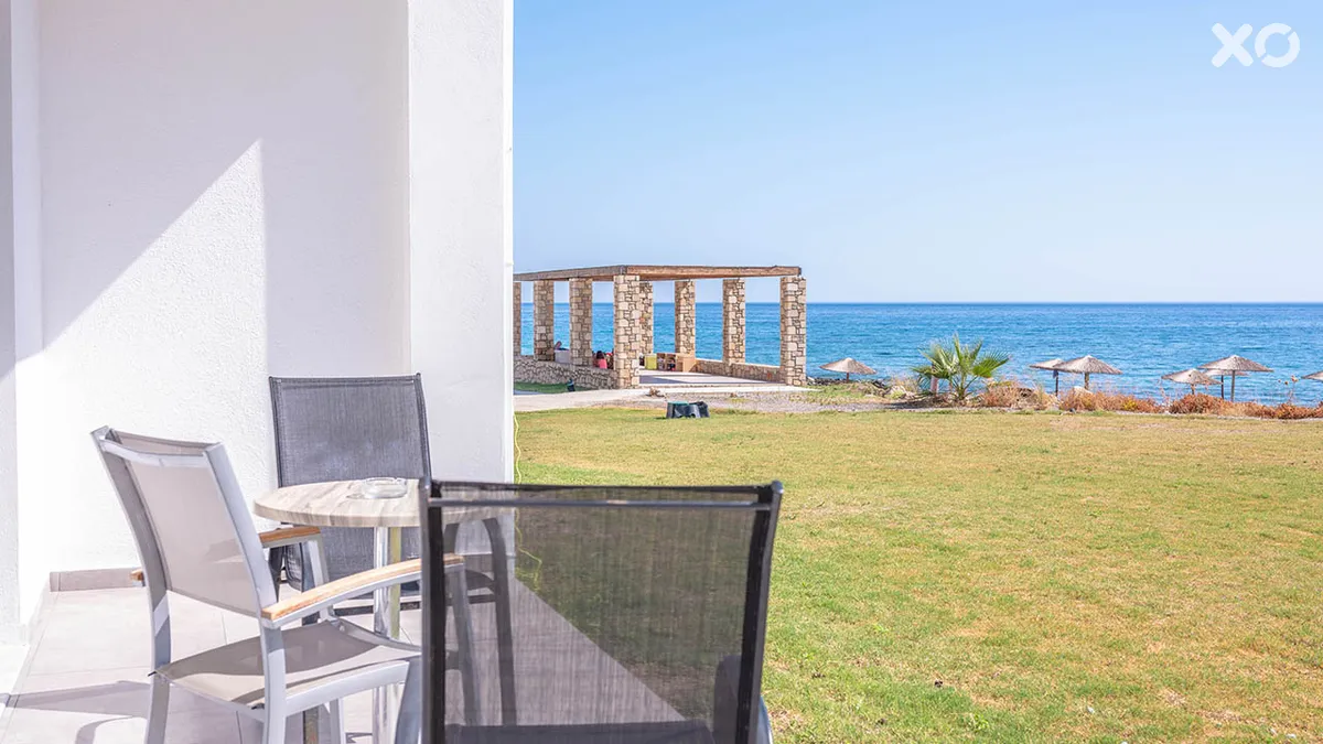 Serene Bay Hotel