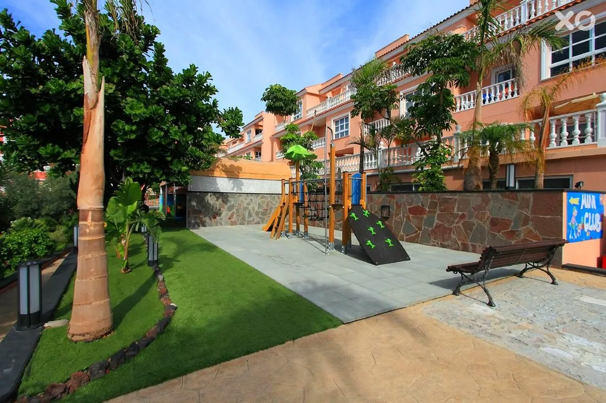 El Duque Aparthotel