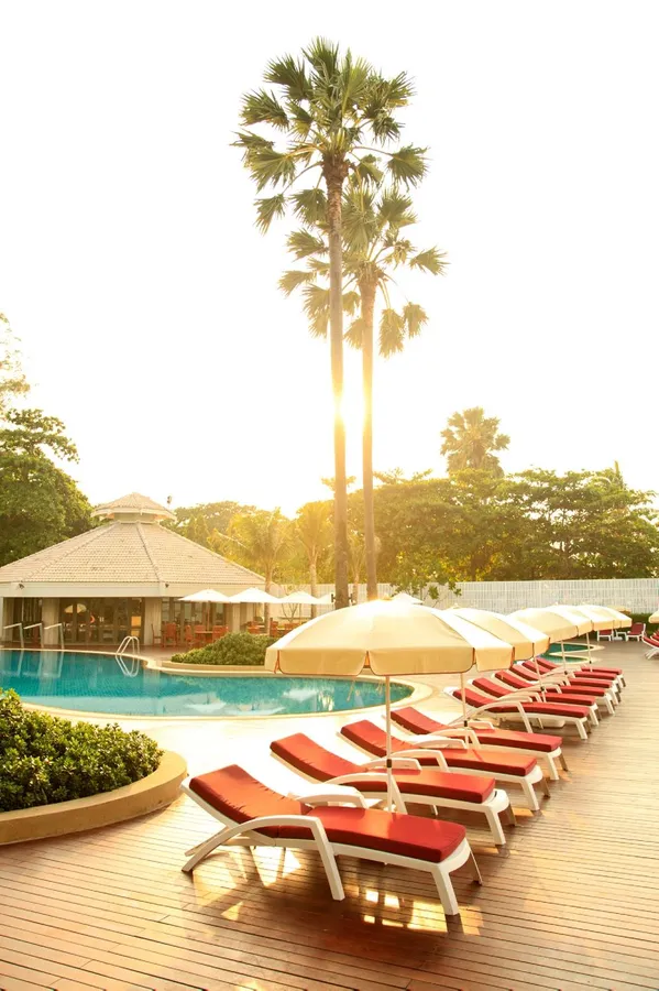 Novotel Rayong Rim Pae Resort Hotel