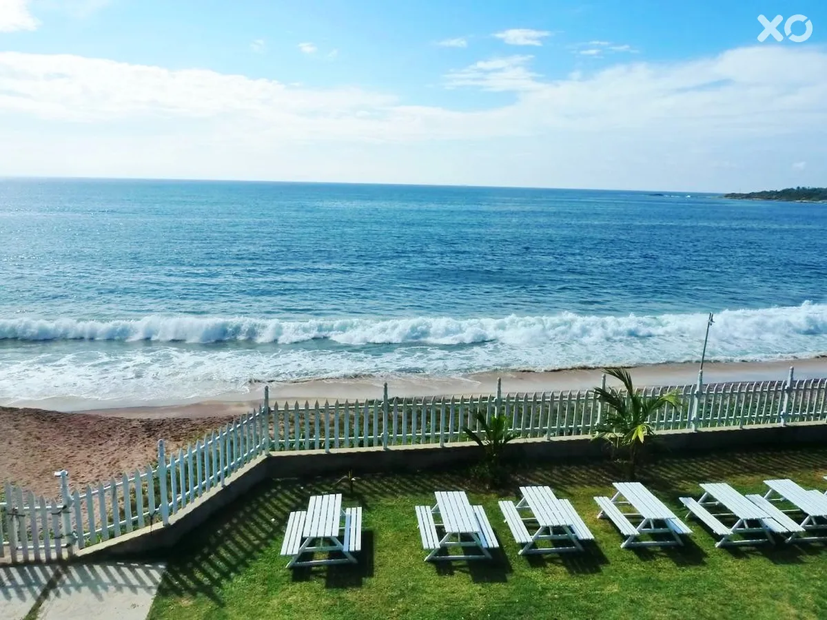 Peacock Beach Hotel