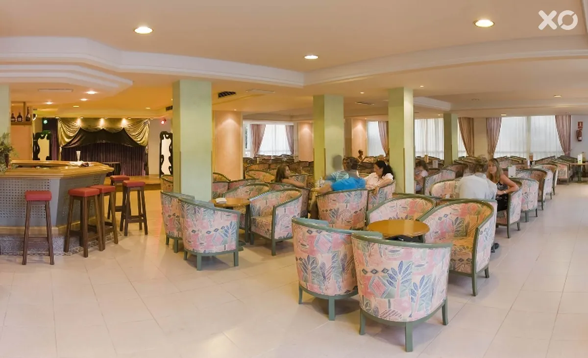 Pierre & Vacances Vistamar Hotel