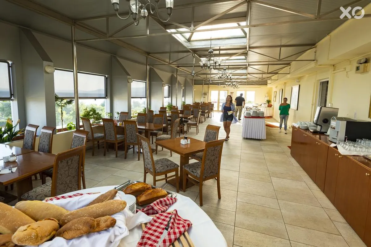 Dolphin Resort & Conference