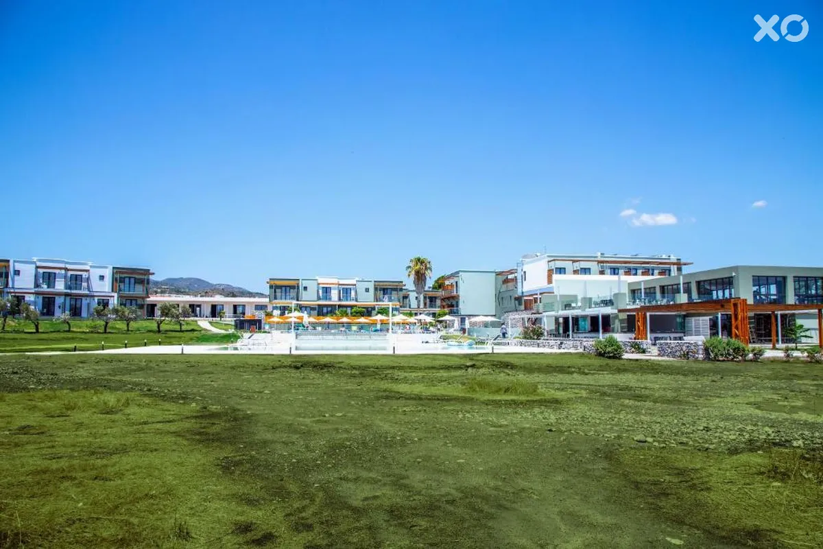 Ampelia Seaside Resort