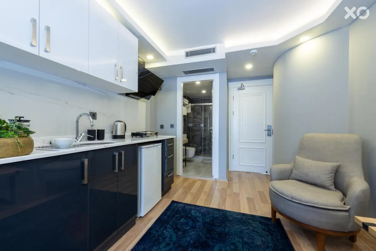 Art Karakoy Suites Hotel
