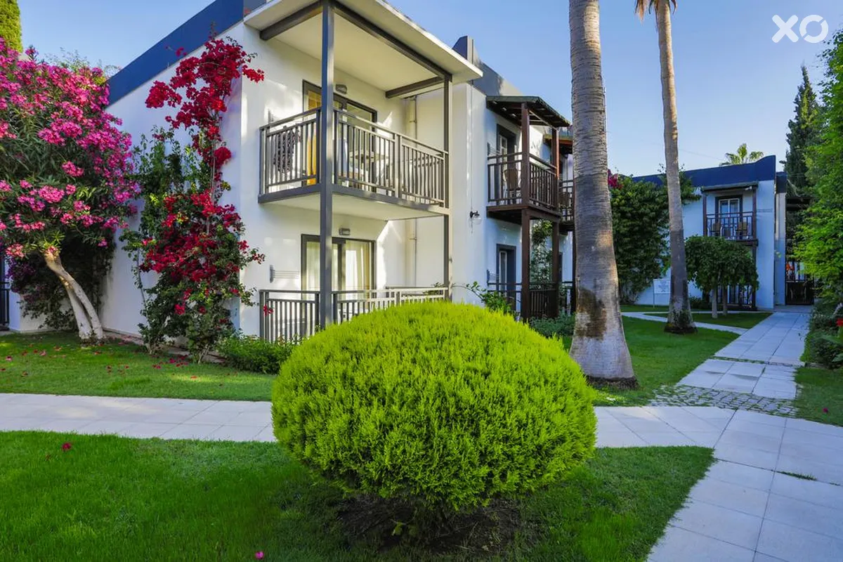 Smartline Bitez Garden Life Hotel & Suites