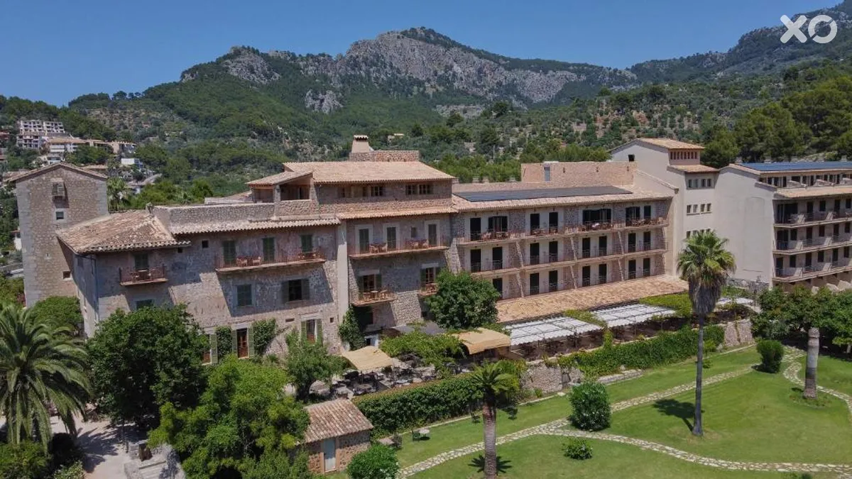Es Port Hotel