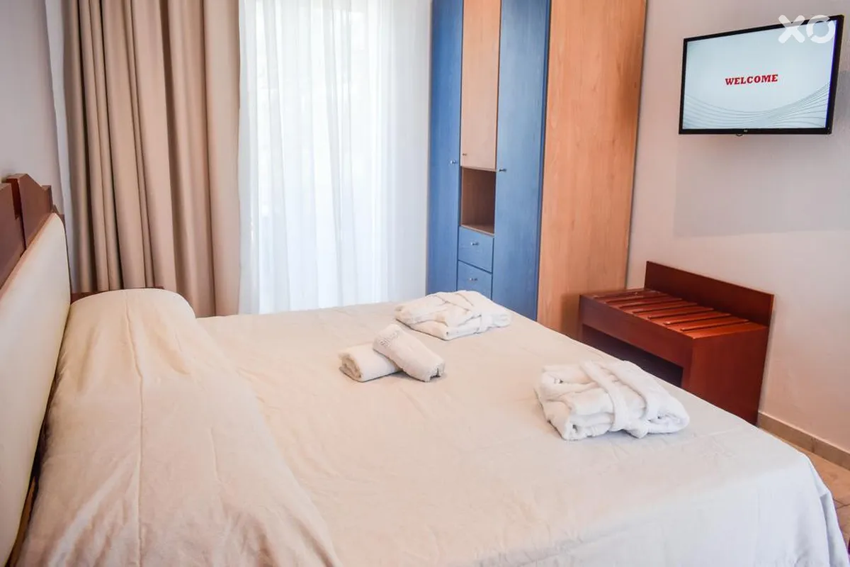 Dias Apartments