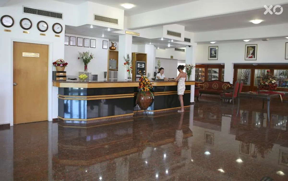 Corallia Beach Hotel Apts