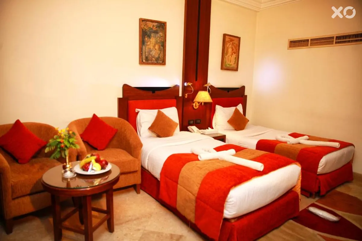 Aracan Eatabe Luxor Hotel
