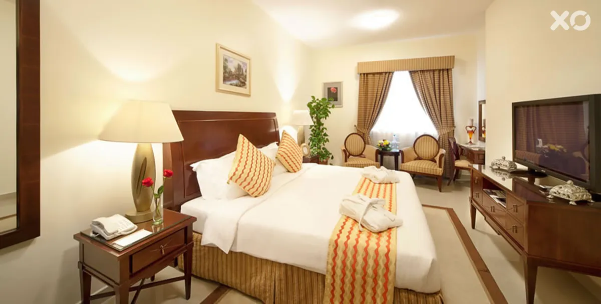 Clifton International Hotel