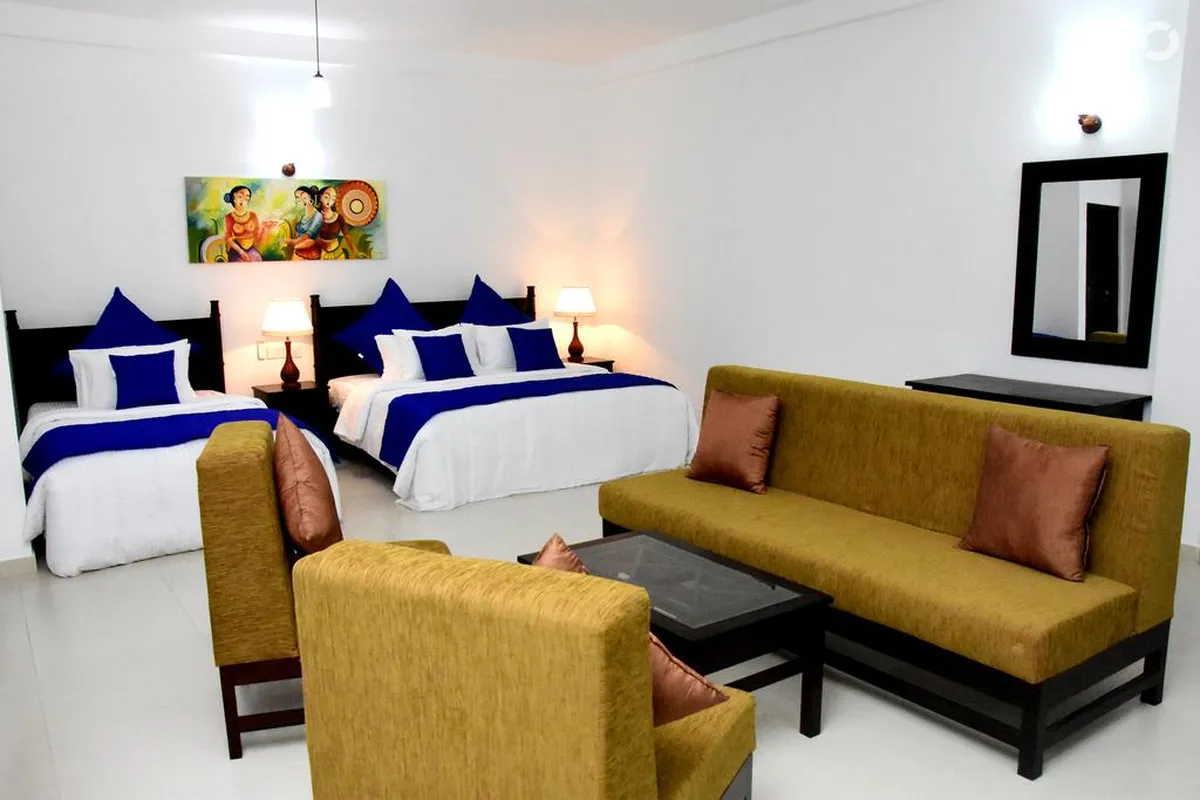 Blue Spring Hotel