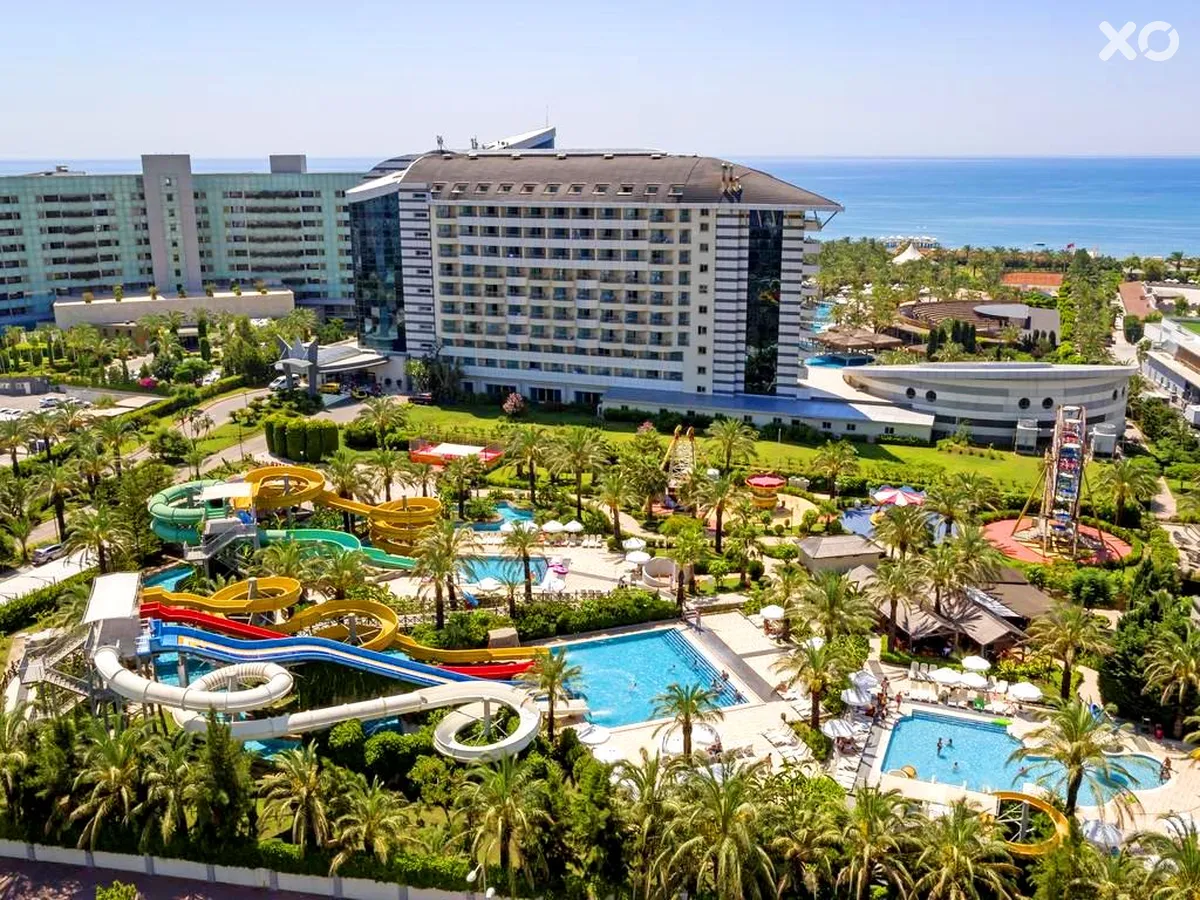Royal Wings Hotel