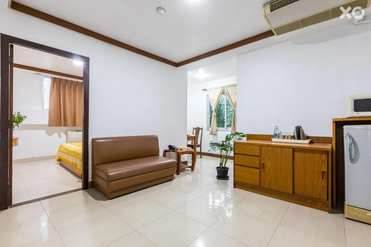 Howard Square Boutique Hotel