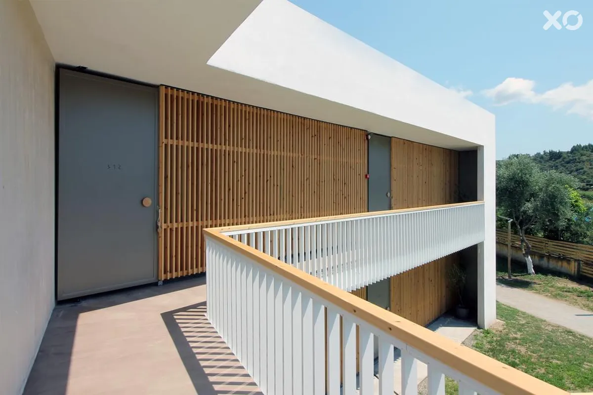 Despotiko Apartment Hotel & Suites
