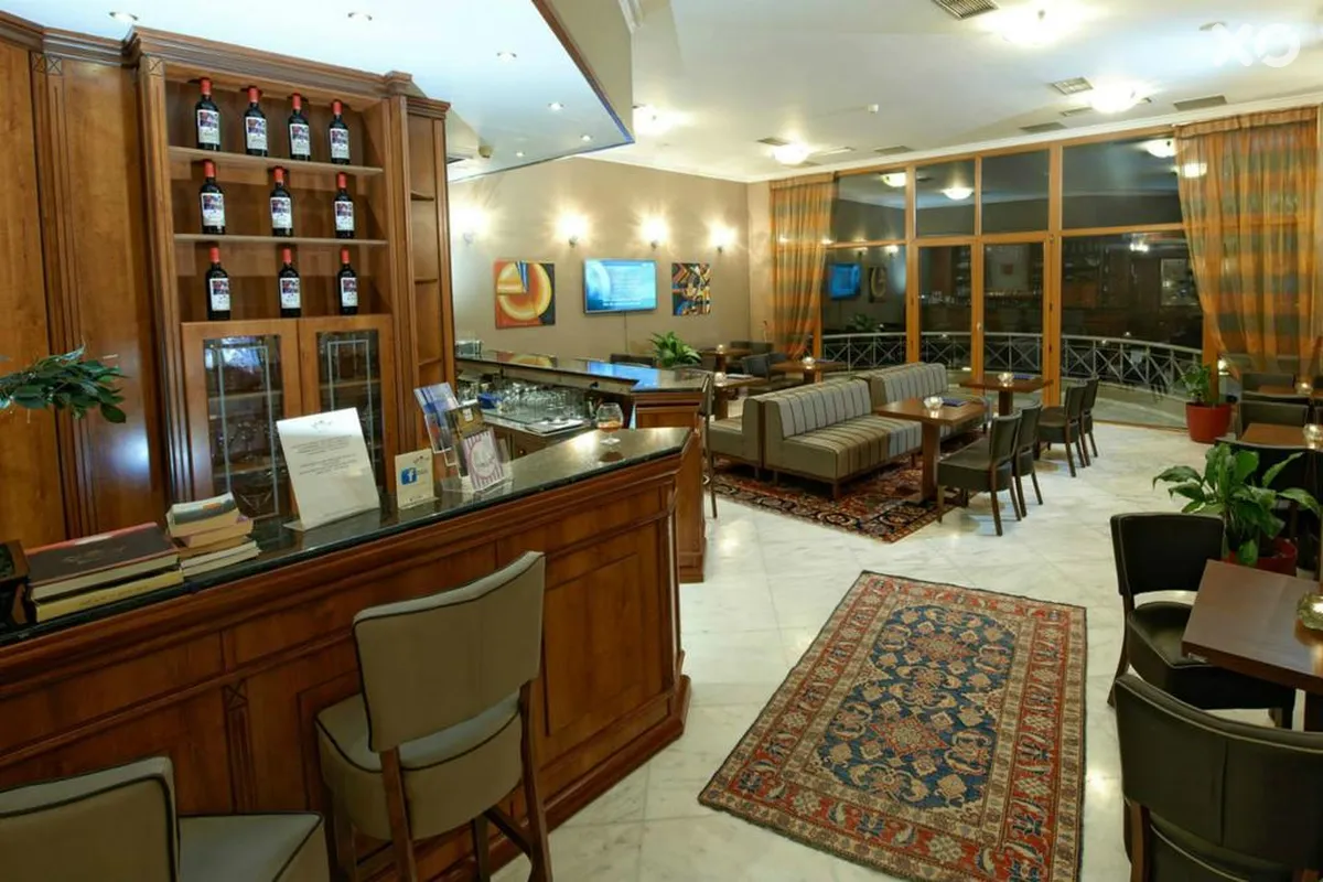 Royal Hotel