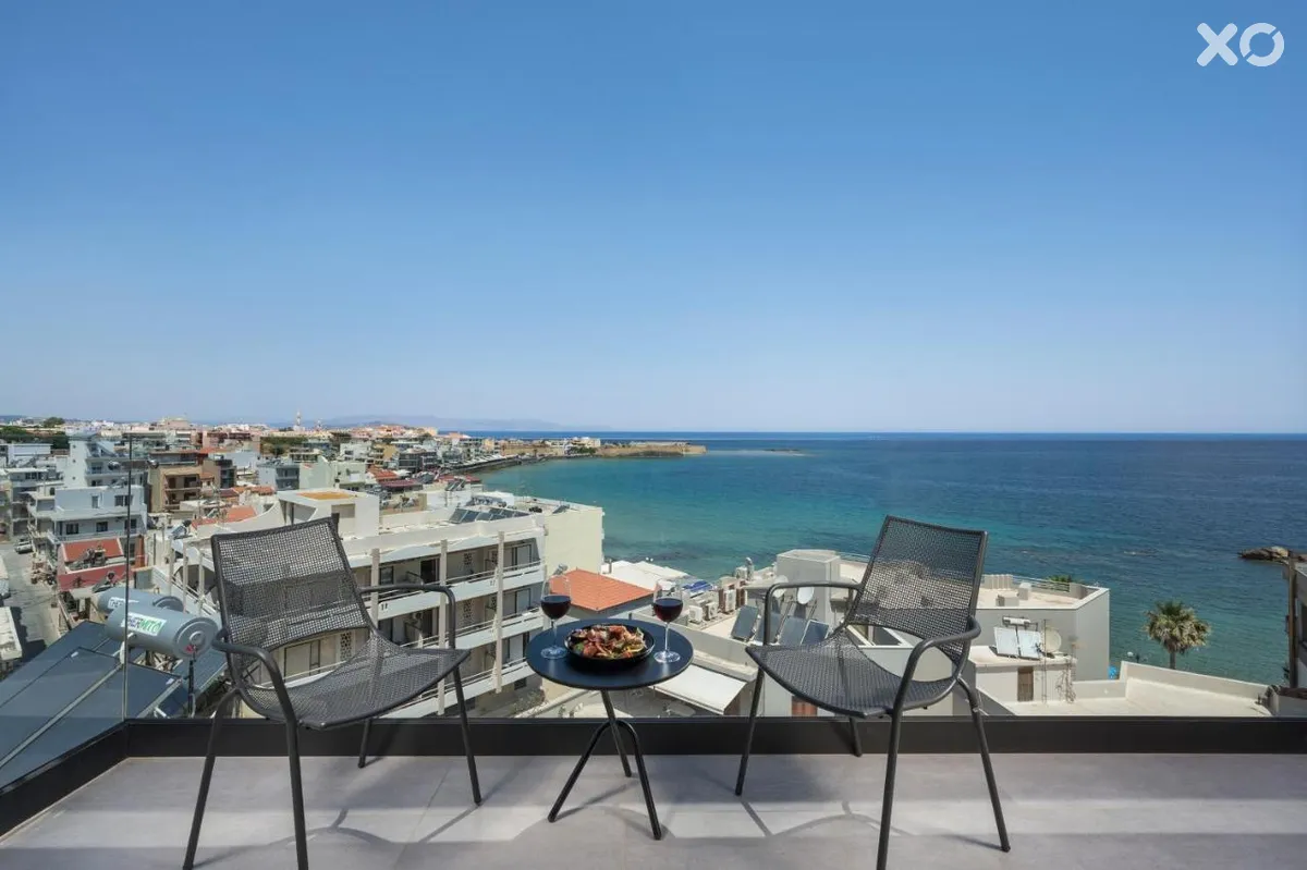 Hyperion City Hotel & Spa