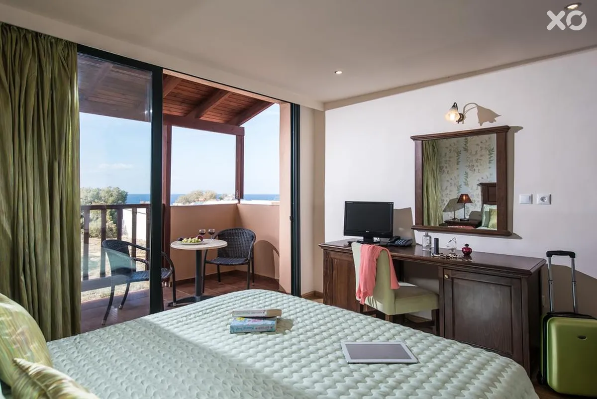 Koutrakis Suites