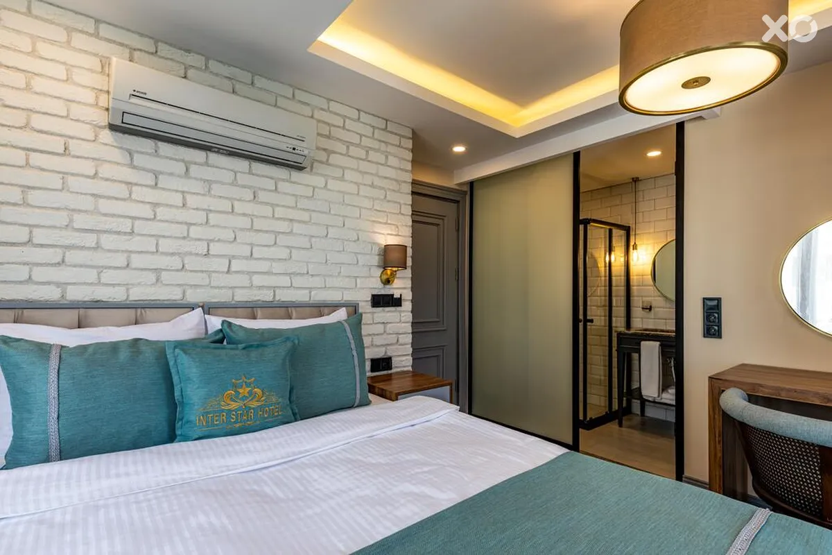 Interstar Hotel