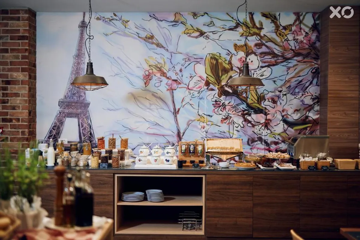 Paris Hotel