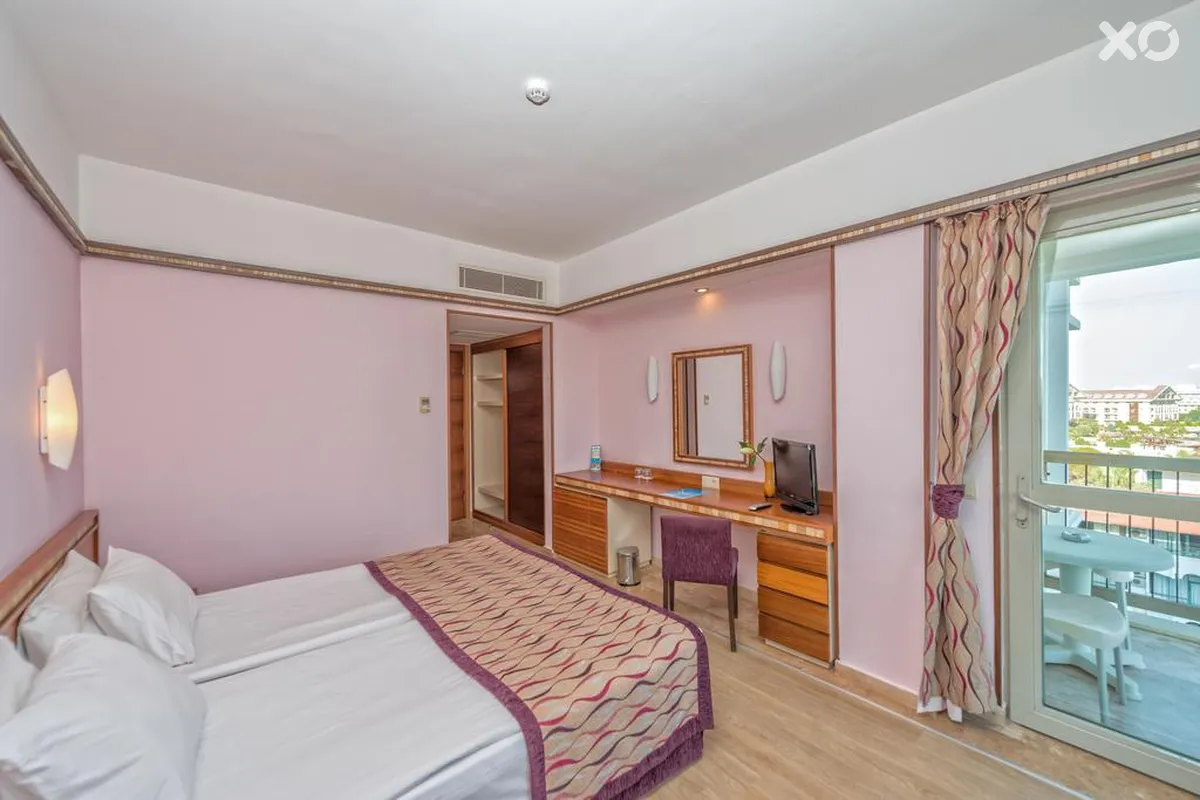 Royal Atlantis Spa & Resort