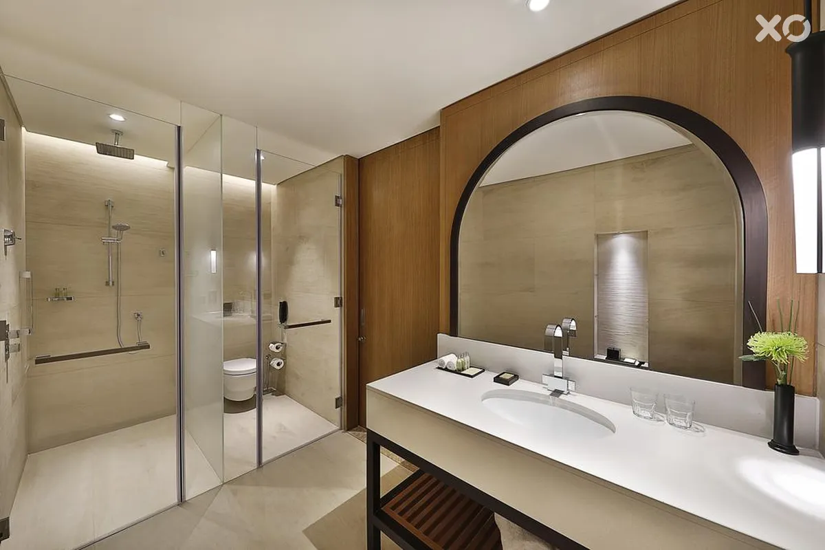 DoubleTree by Hilton Dubai - Business Bay
