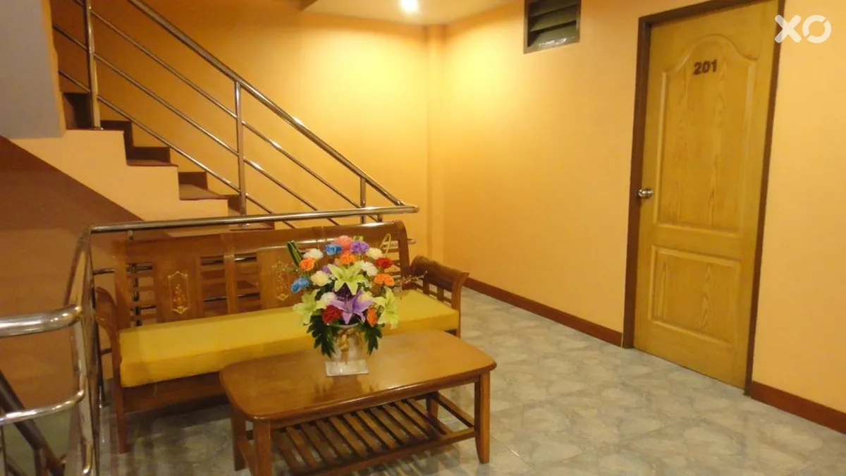 Thepparat Lodge