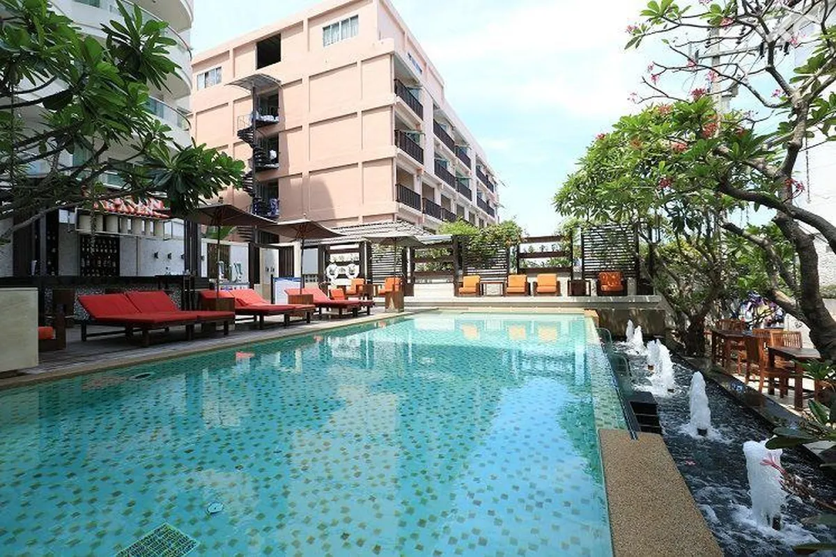 Pattaya Sea View Hotel