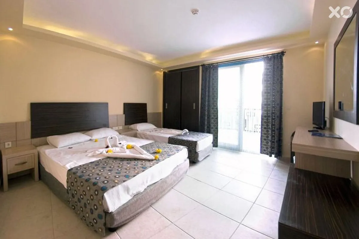 Arabella World Hotel