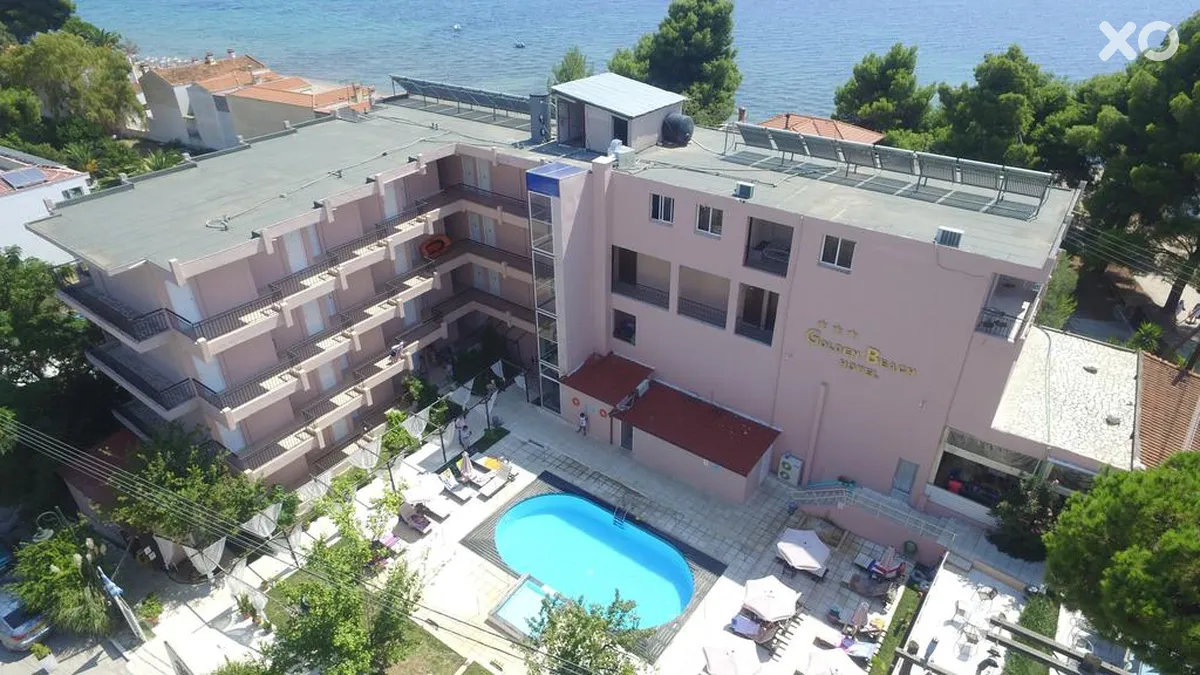Golden Beach Hotel