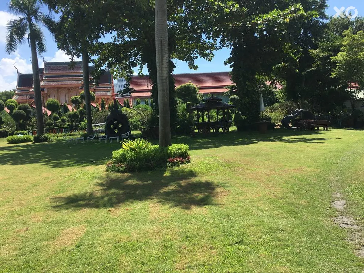 Grand Jomtien Palace