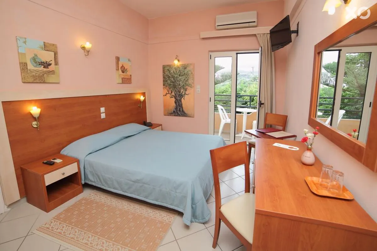 Erato Hotel