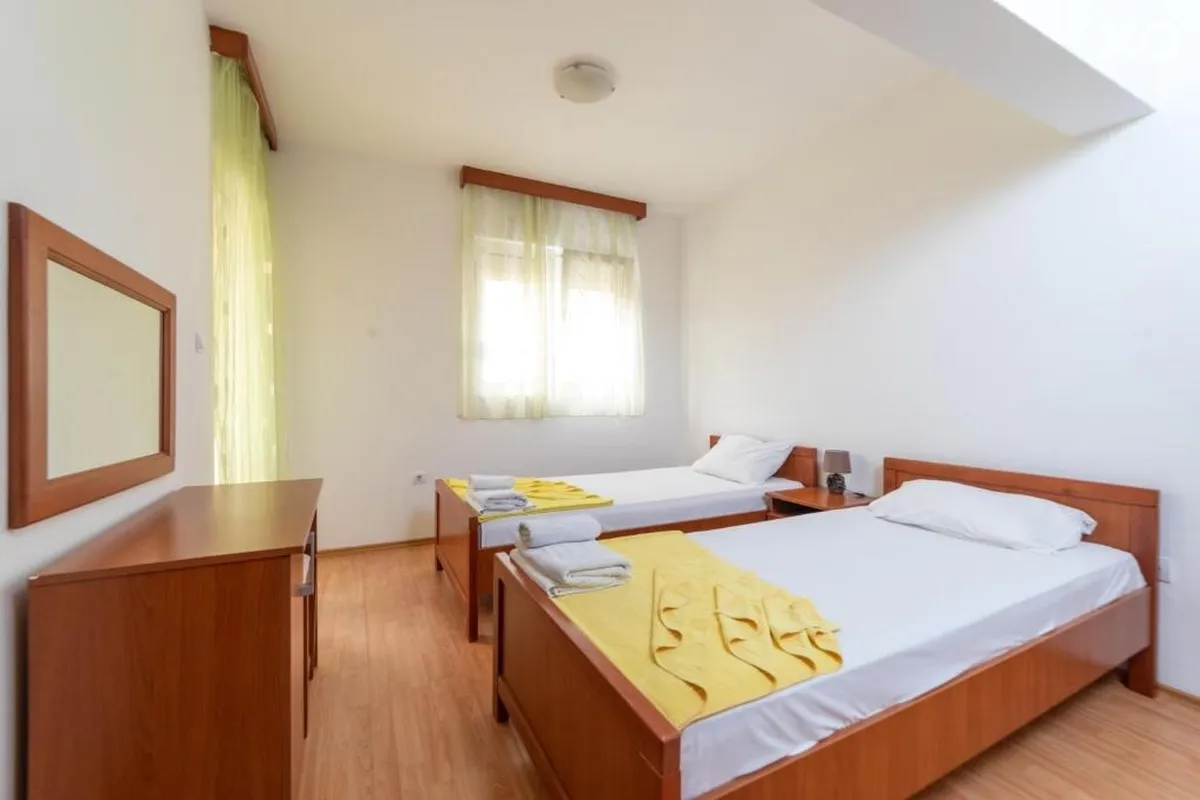 Jovan Apartments