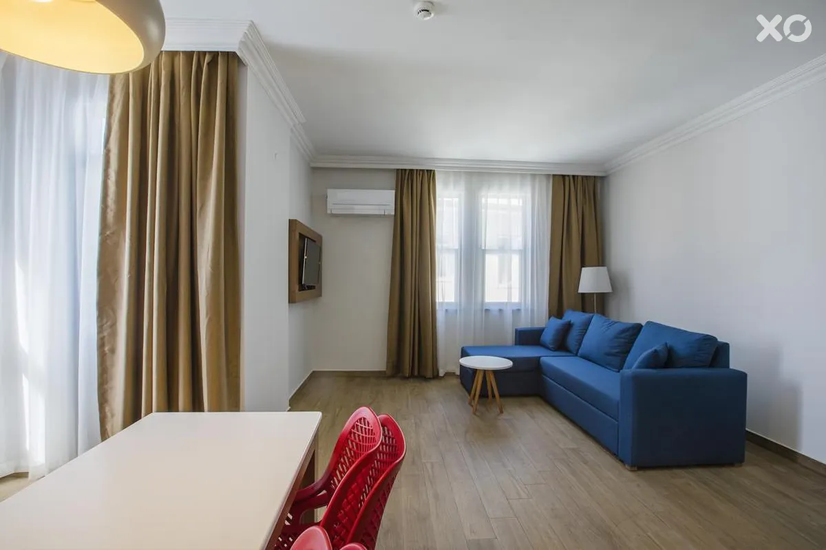 Comfort Suites Hotel