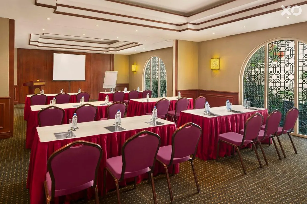 Hilton Al Hamra Beach & Golf Resort