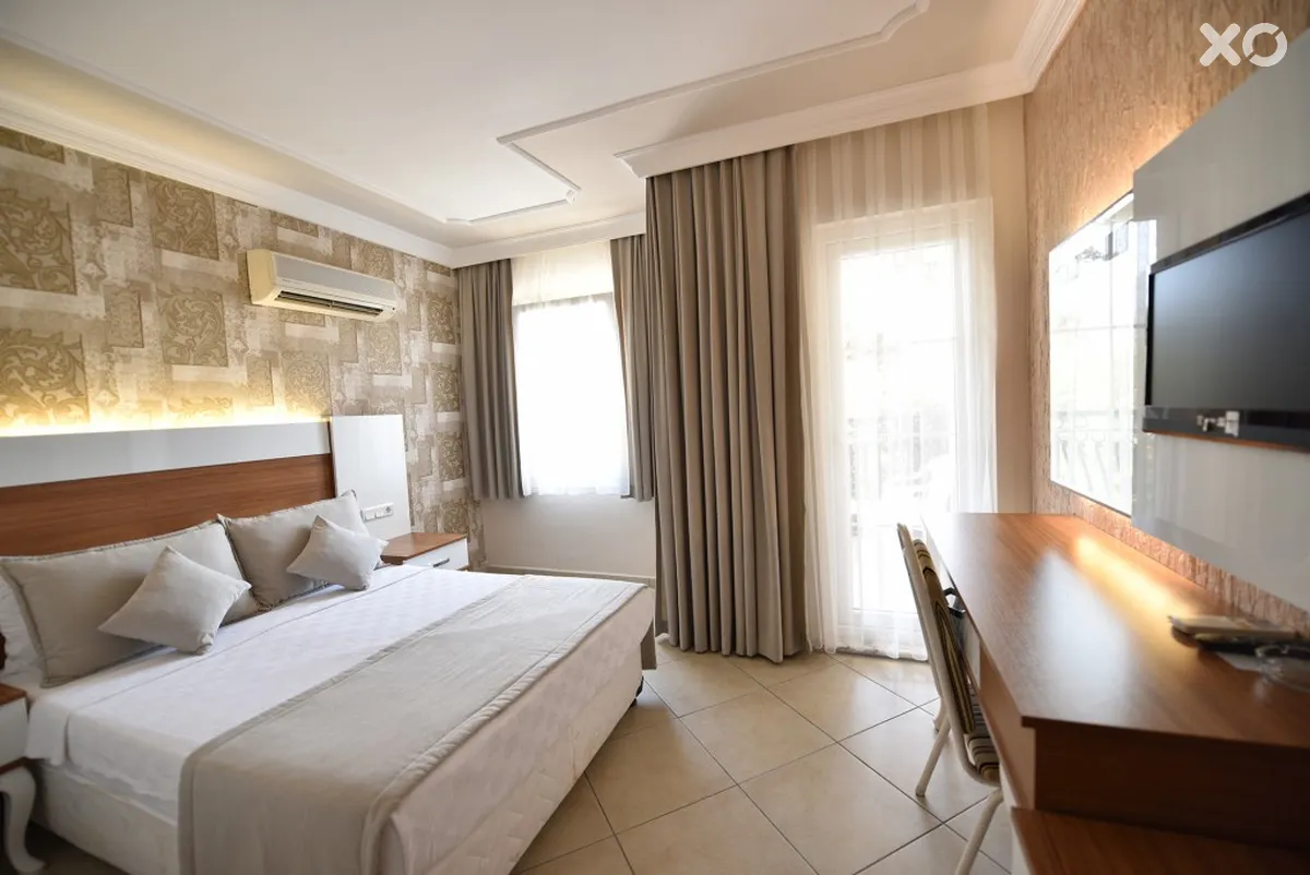 Nicholas Park Hotel