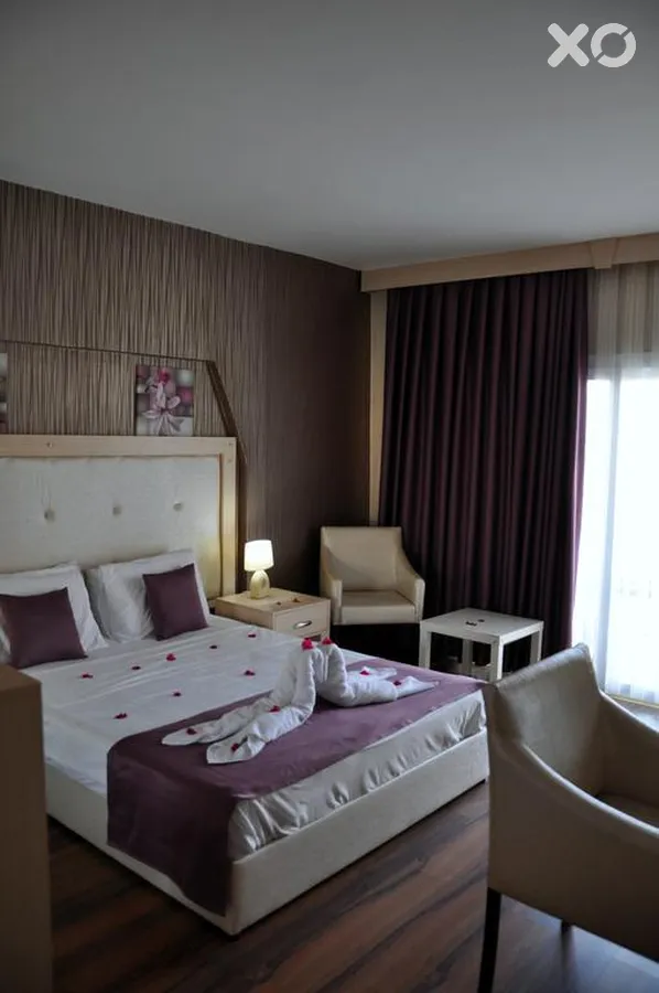 Manolya Hotel