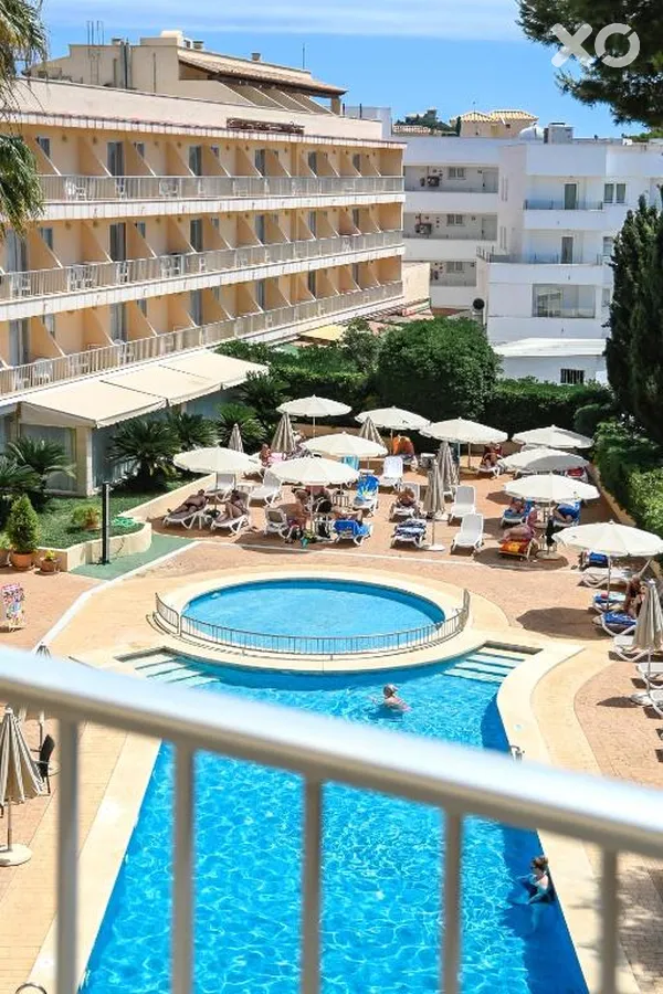 Alondra Hotel
