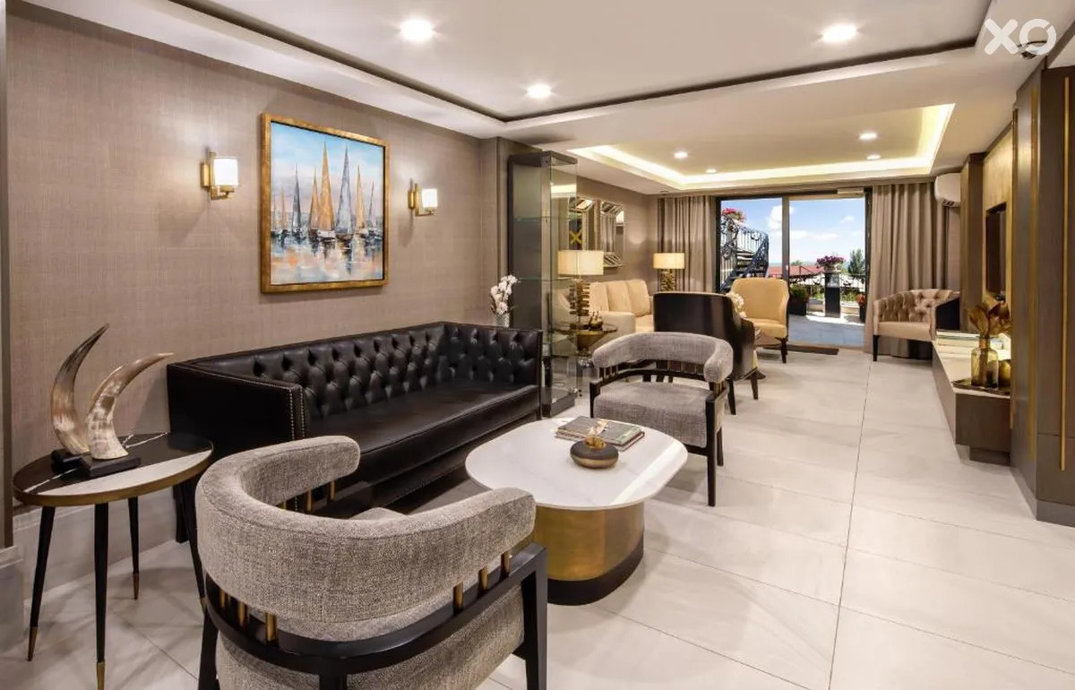 Mula Hotel