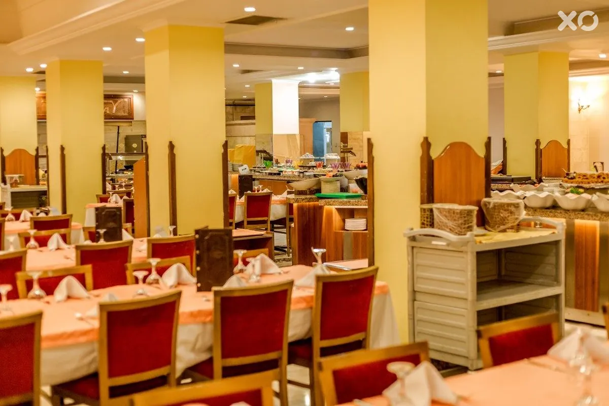 Tassaray Hotel