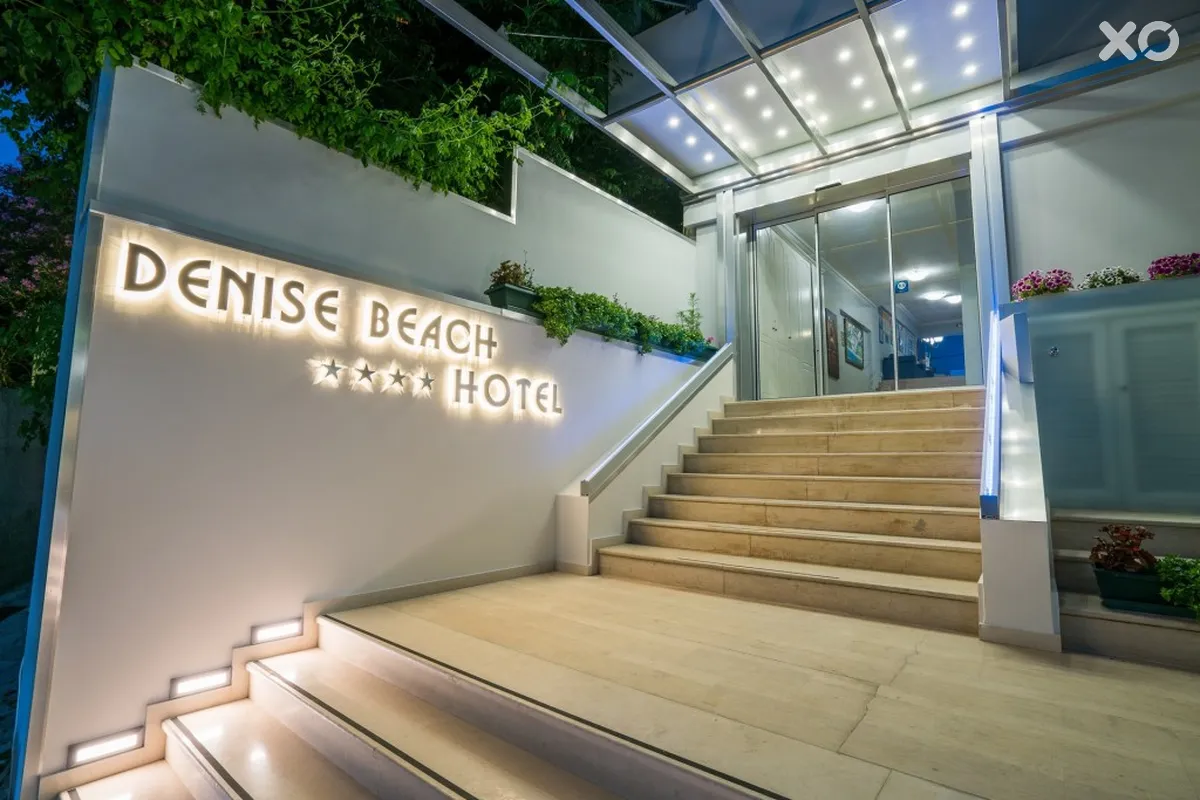 Denise Beach Hotel