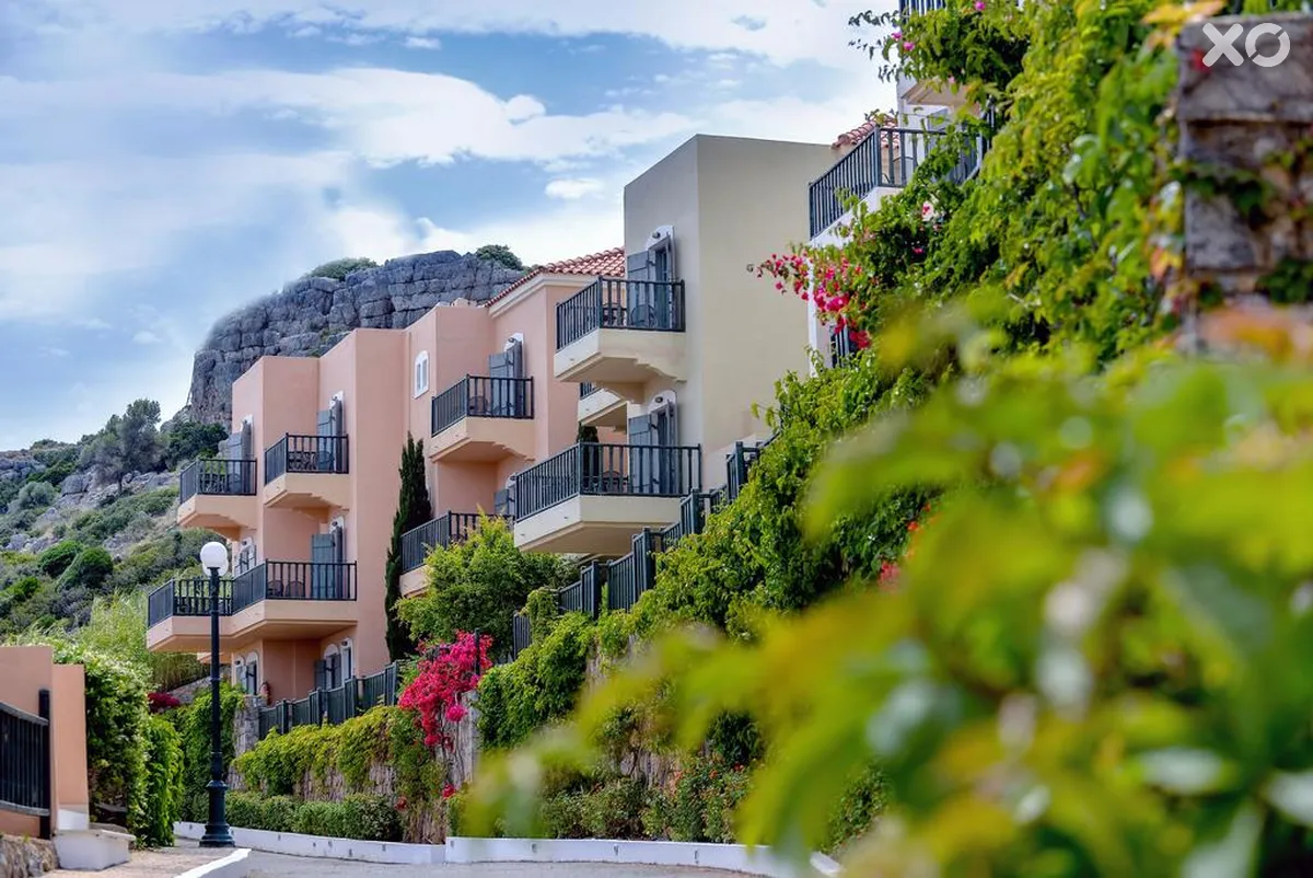 Zeus Hotels The Village Resort & Waterpark