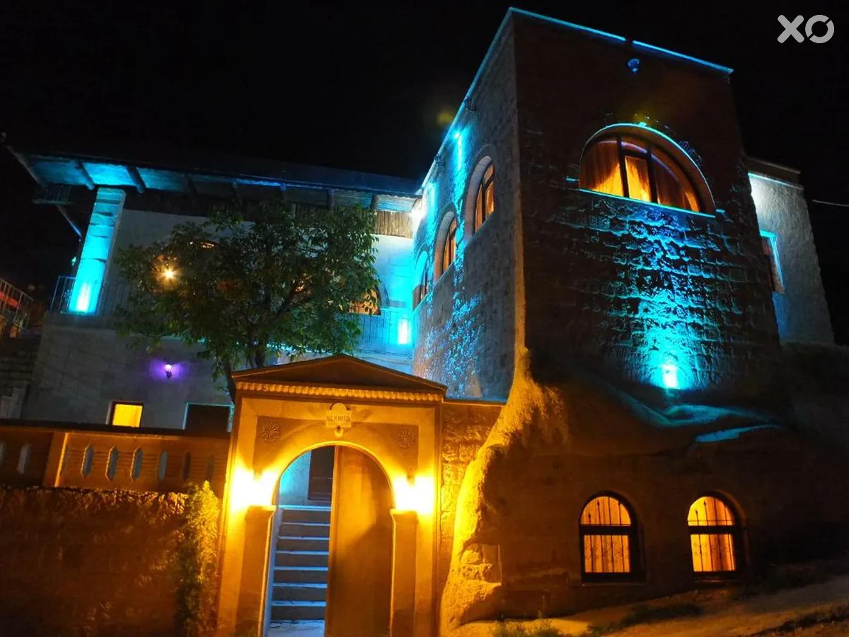 Dilek Tepesi Cave Hotel